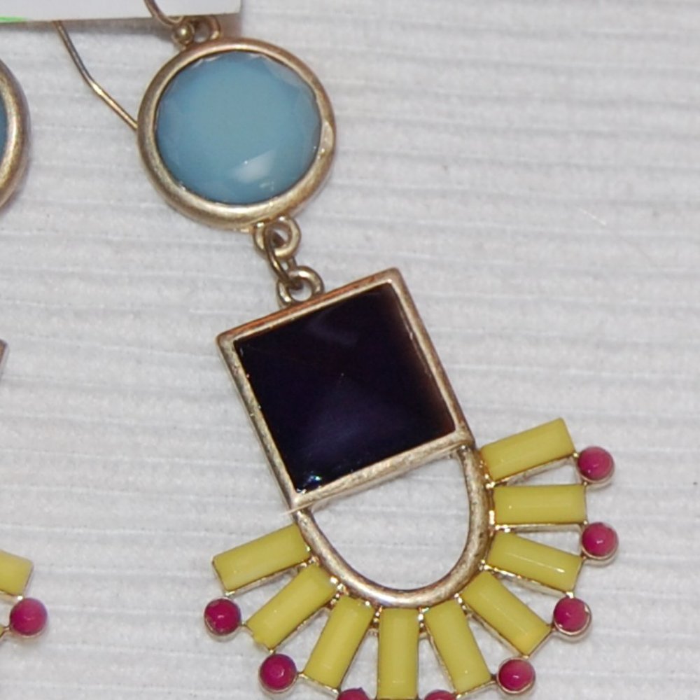 STATEMENT EARRINGS-Blue/Black/Yellow & Red Wire Earrings - Picture 9 of 12